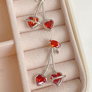 Cherry Küpe